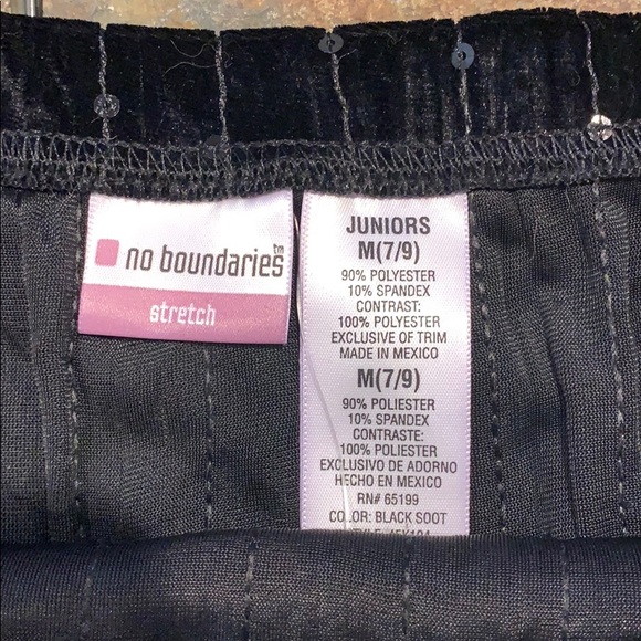 Black skirt with scattered sequins - Picture 4 of 5